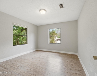 3055 2nd St Circle - Photo Thumbnail 13