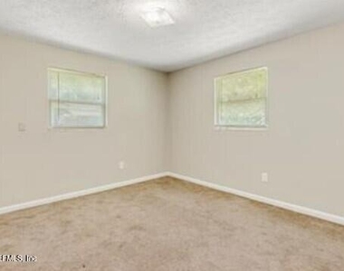 8331 Old Plank Road - Photo Thumbnail 15