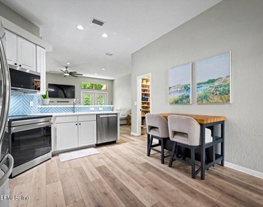 101 Bartram Parke Drive - Photo Thumbnail 17