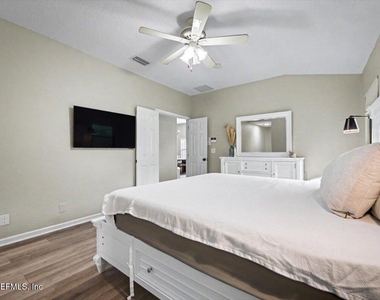 101 Bartram Parke Drive - Photo Thumbnail 31