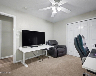 101 Bartram Parke Drive - Photo Thumbnail 28
