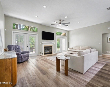 101 Bartram Parke Drive - Photo Thumbnail 10