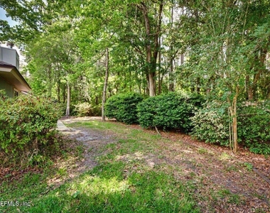 101 Bartram Parke Drive - Photo Thumbnail 36