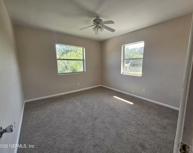 3005 Walton Street - Photo Thumbnail 7