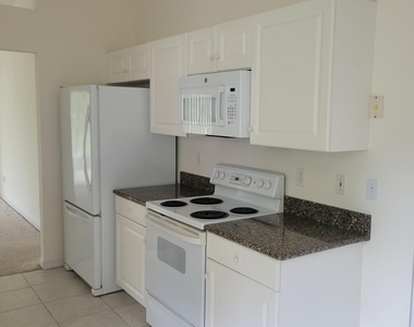 1121 Compass Row - Photo Thumbnail 7