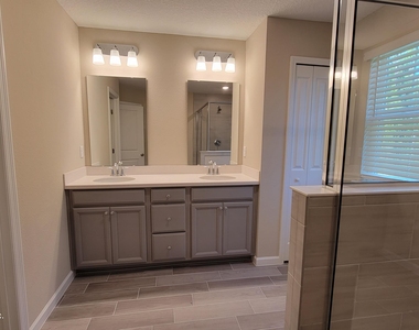 12870 Josslyn Lane - Photo Thumbnail 13