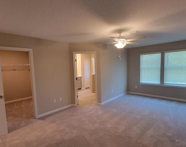 12870 Josslyn Lane - Photo Thumbnail 8
