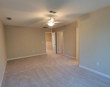 12870 Josslyn Lane - Photo Thumbnail 10