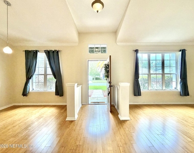 12962 Brians Creek Drive - Photo Thumbnail 4