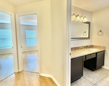 12962 Brians Creek Drive - Photo Thumbnail 26