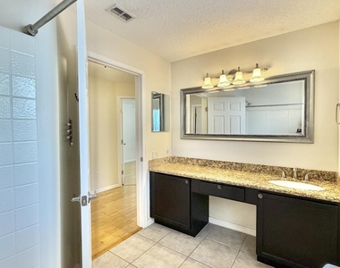 12962 Brians Creek Drive - Photo Thumbnail 28