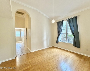 12962 Brians Creek Drive - Photo Thumbnail 6