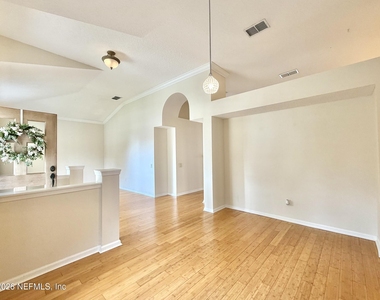 12962 Brians Creek Drive - Photo Thumbnail 10