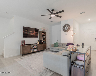 1680 Garden Grove Court - Photo Thumbnail 30