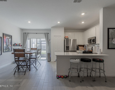 1680 Garden Grove Court - Photo Thumbnail 26