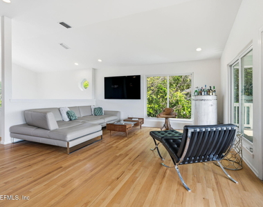 149 Beachside Drive - Photo Thumbnail 21