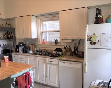 3423 N Paulina Street - Photo Thumbnail 7