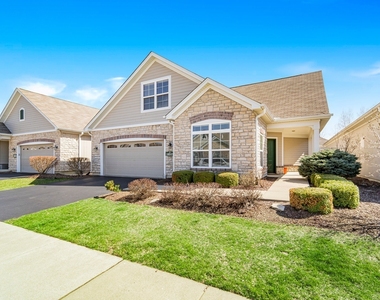 16519 S Fox Run Circle - Photo Thumbnail 1
