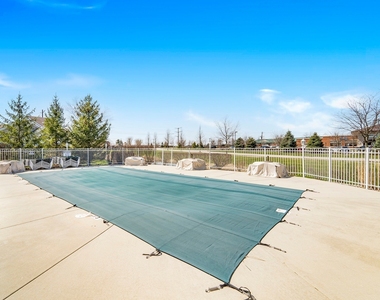 16519 S Fox Run Circle - Photo Thumbnail 3