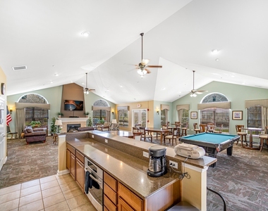16519 S Fox Run Circle - Photo Thumbnail 6