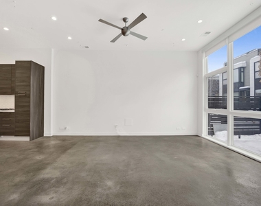 1017 N Cleveland Avenue - Photo Thumbnail 12