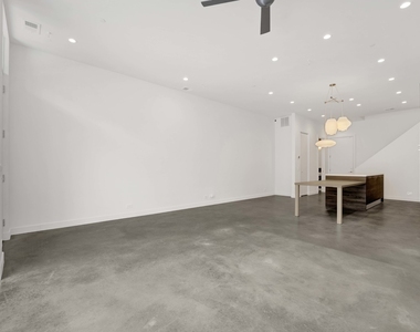 1017 N Cleveland Avenue - Photo Thumbnail 10