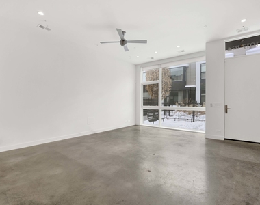 1017 N Cleveland Avenue - Photo Thumbnail 8