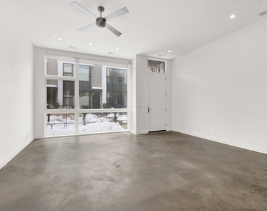1017 N Cleveland Avenue - Photo Thumbnail 9