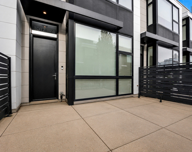 1017 N Cleveland Avenue - Photo Thumbnail 1