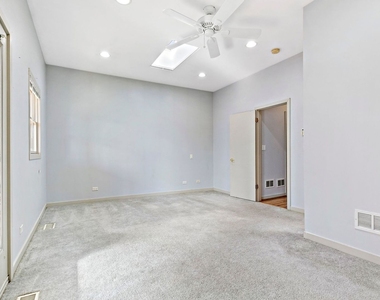 2151 W Race Avenue - Photo Thumbnail 15