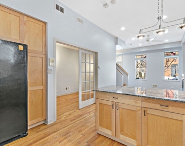 2151 W Race Avenue - Photo Thumbnail 5