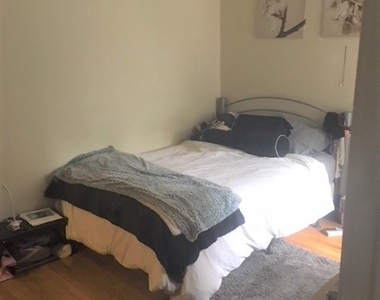 640 W Roscoe Street - Photo Thumbnail 6