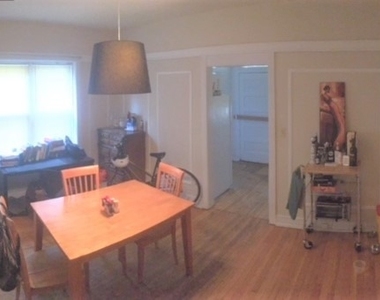 640 W Roscoe Street - Photo Thumbnail 4