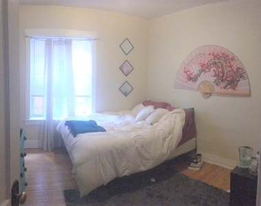 640 W Roscoe Street - Photo Thumbnail 8