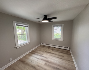 19 Stryker Avenue - Photo Thumbnail 4