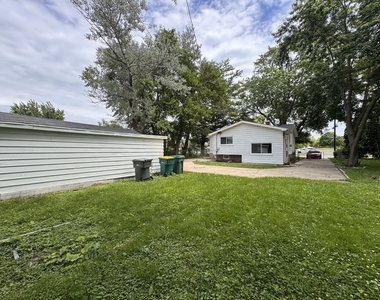 19 Stryker Avenue - Photo Thumbnail 3