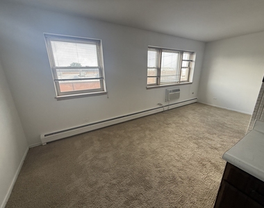 3001 Thatcher Avenue - Photo Thumbnail 6