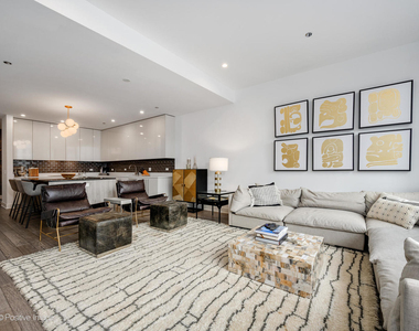 403 N Wabash Avenue - Photo Thumbnail 3