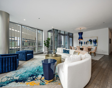 403 N Wabash Avenue - Photo Thumbnail 10
