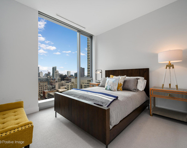 403 N Wabash Avenue - Photo Thumbnail 19