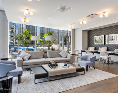 403 N Wabash Avenue - Photo Thumbnail 28