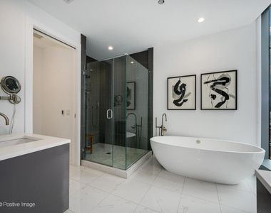 403 N Wabash Avenue - Photo Thumbnail 23