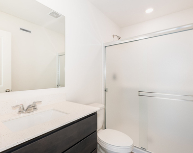 1059 Briar Glen Court - Photo Thumbnail 10