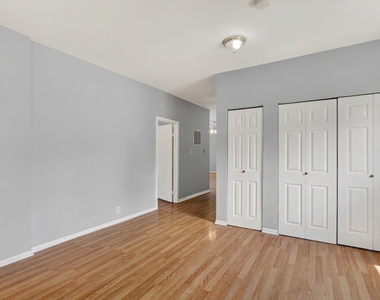 241 S Highland Drive - Photo Thumbnail 8