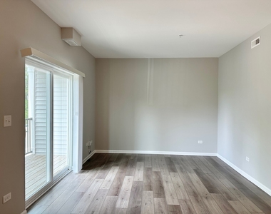 809 E Main Street - Photo Thumbnail 4