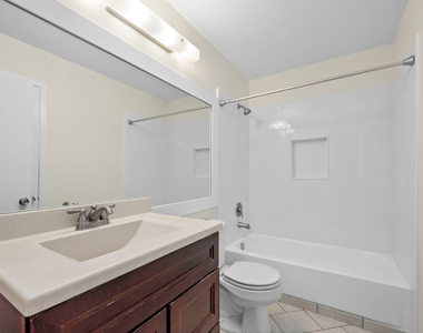 2651 Country Oaks Court - Photo Thumbnail 7