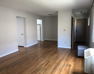 1116 Greenleaf Avenue - Photo Thumbnail 5