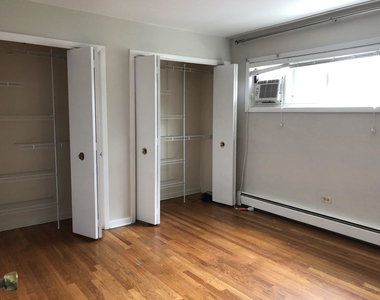 1116 Greenleaf Avenue - Photo Thumbnail 7