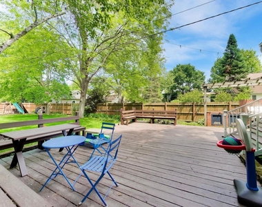1911 Colfax Street - Photo Thumbnail 38
