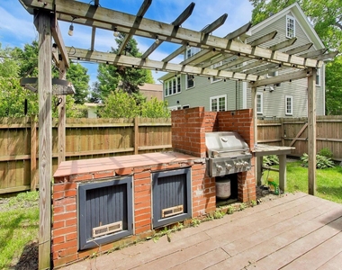 1911 Colfax Street - Photo Thumbnail 39